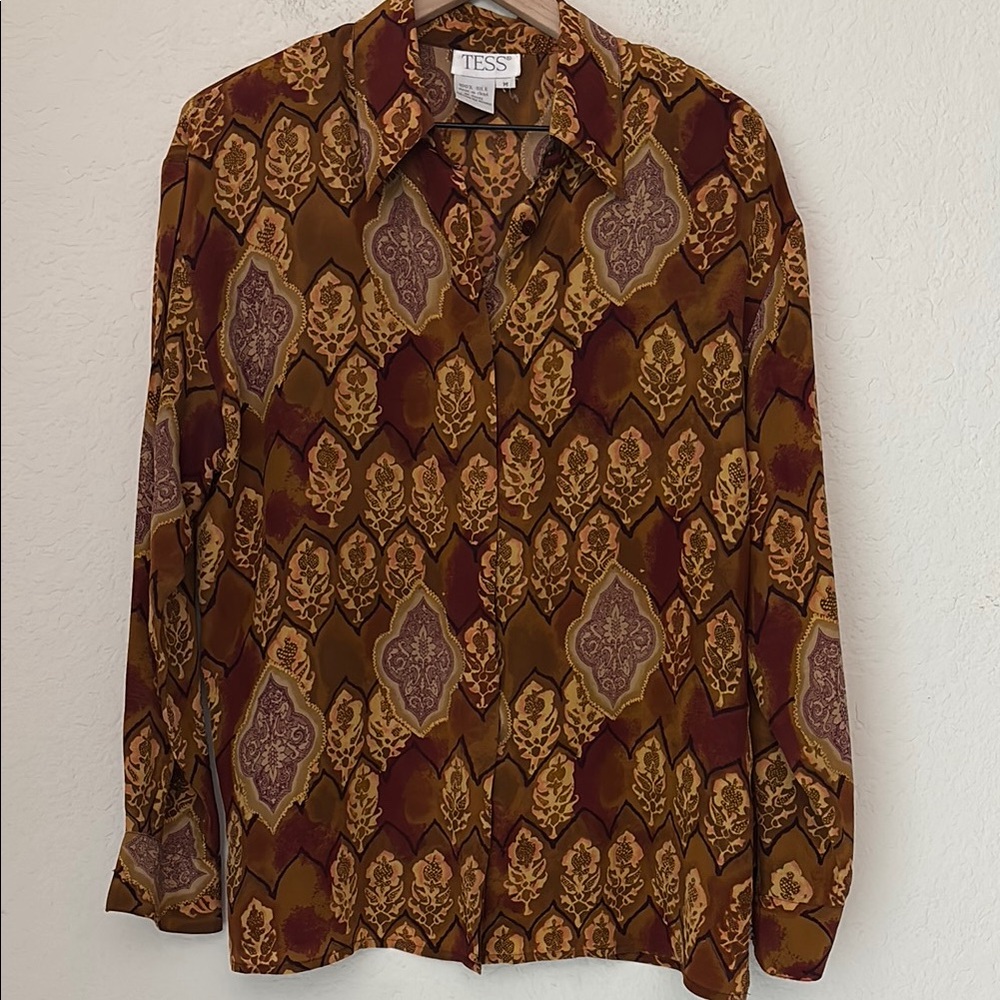 TESS Vintage Silk Blouse, looks like Chloe- endless styling size medium